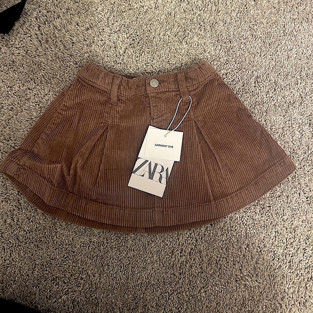NWT Zara Girl’s Tan Pleated Corduroy Skirt